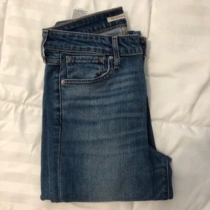 Levis High Rise Skinny Jeans 721